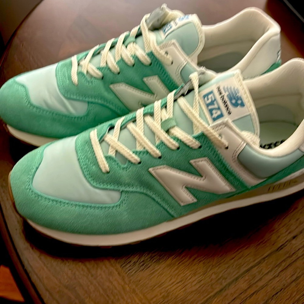 Men’s New Balance Shoes size 13